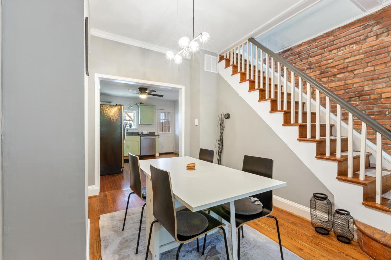 Pristine Townhouse With Rooftop Deck Near Canton! Baltimore Kültér fotó